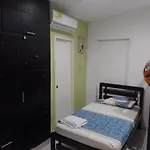 Habitación económica con baño privado