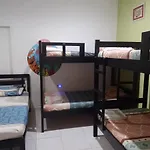 Habitación económica con baño privado