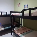 Habitación económica con baño privado